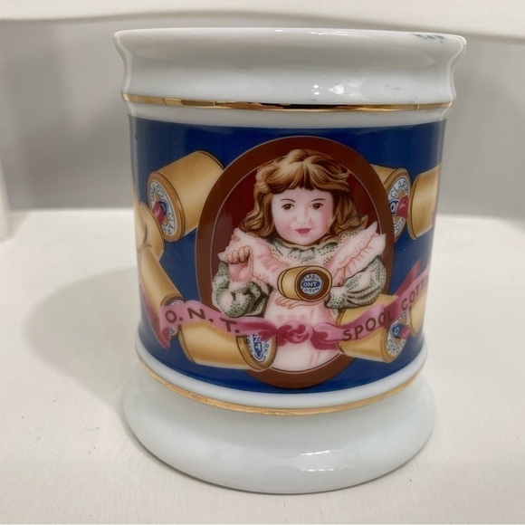 THE CORNER STORE PORCELAIN VINTAGE MUG COLLECTION CLARK’S THREAD MUG - 8oz - Picture 2 of 5